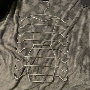 Multi clothes hanger